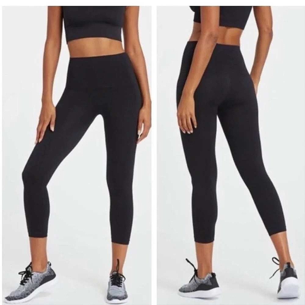 Spanx Look At Me Now Cropped Seamless Leggings Very Black 20099P Womens 1X NWT